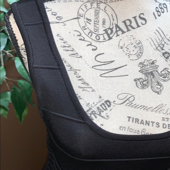 Beautiful, crochet open back bandeau dress - Picture 6 of 10